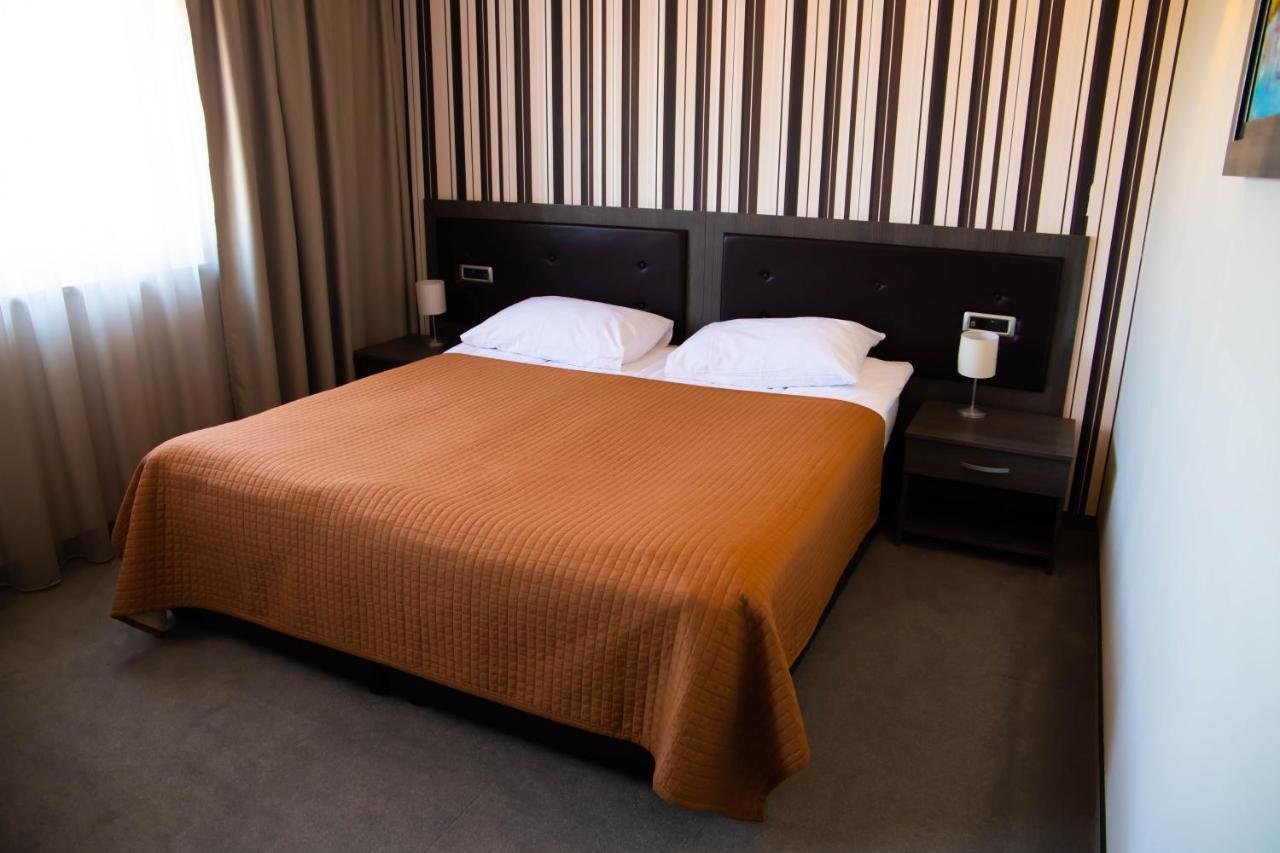 Art Hotel Slavonski Brod Dış mekan fotoğraf
