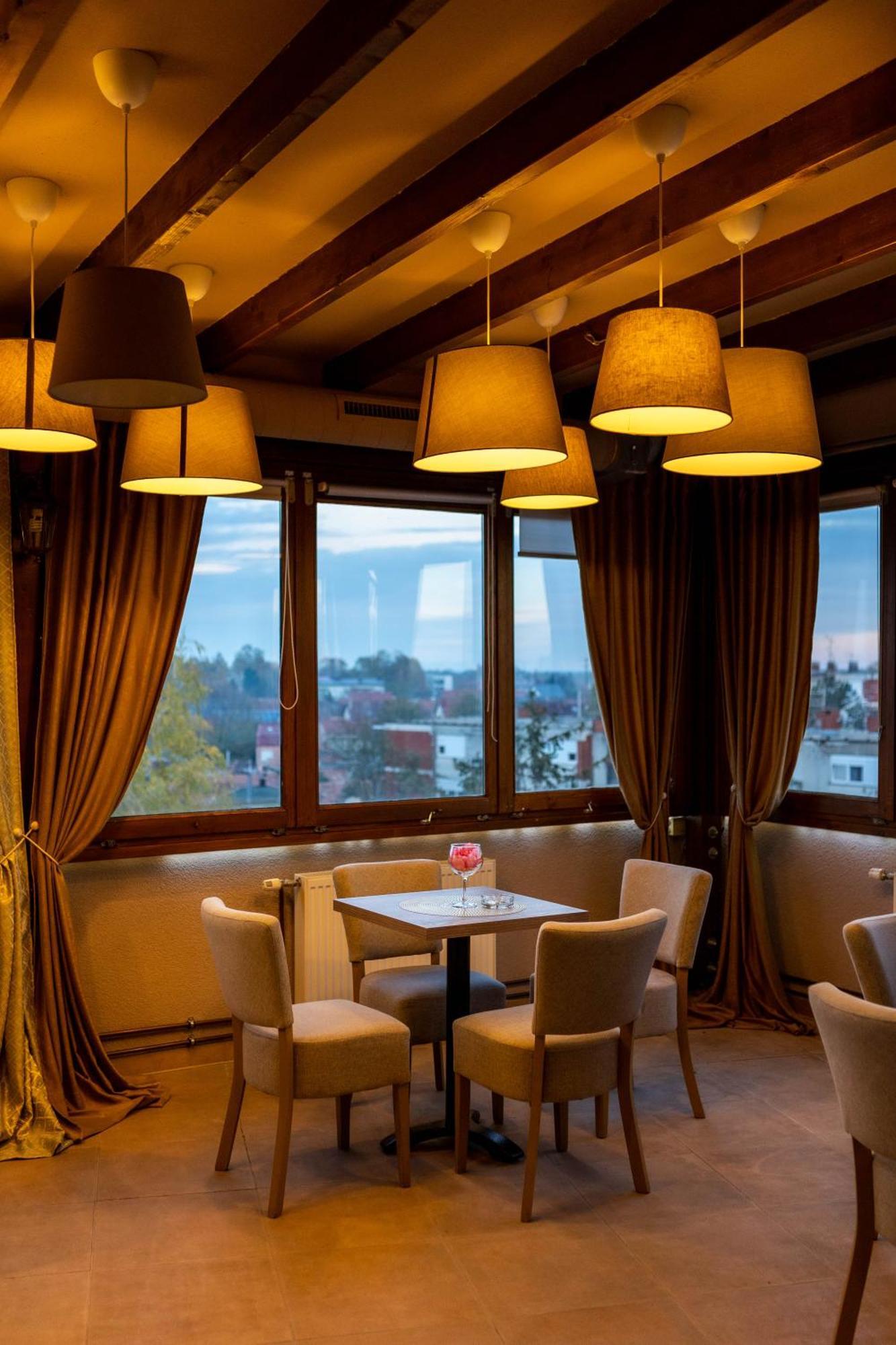 Art Hotel Slavonski Brod Dış mekan fotoğraf